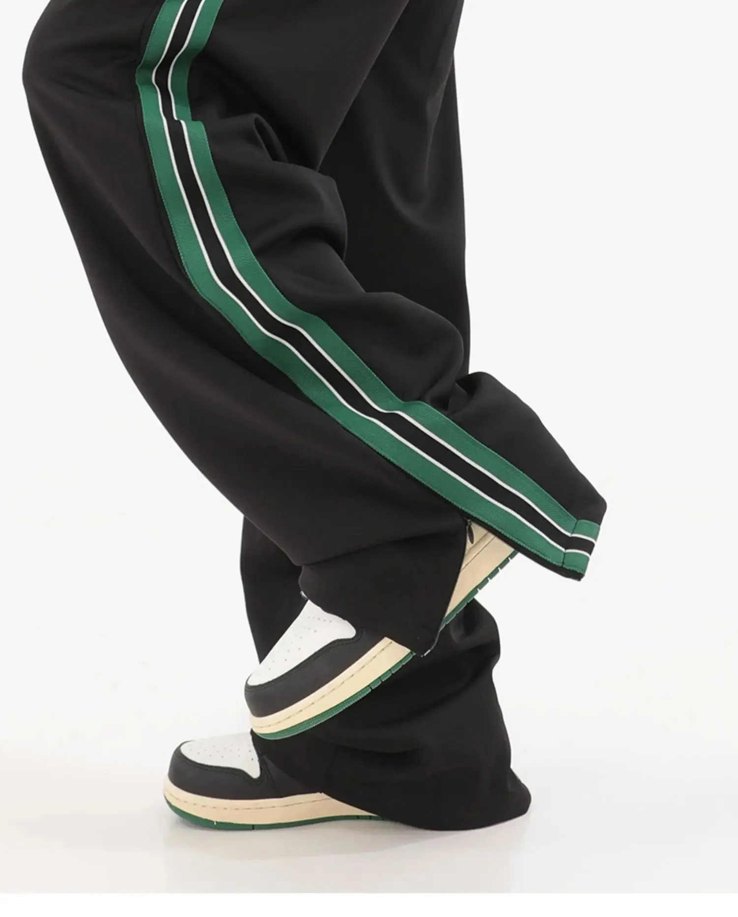 【23s August.】Striped High Waist Sweatpants