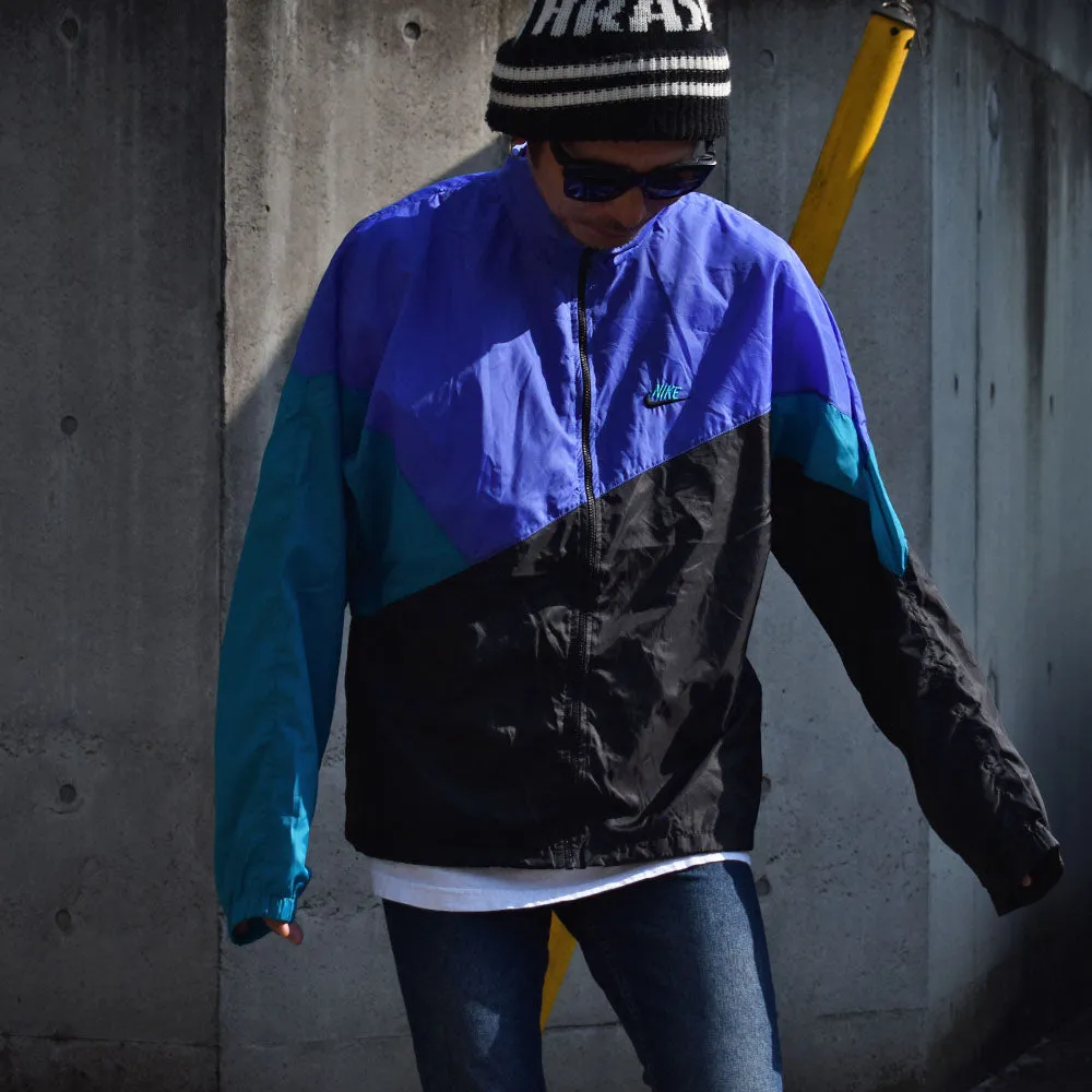 80's　NIKE/ナイキ 刺繍ロゴ ナイロンジャケット　230402