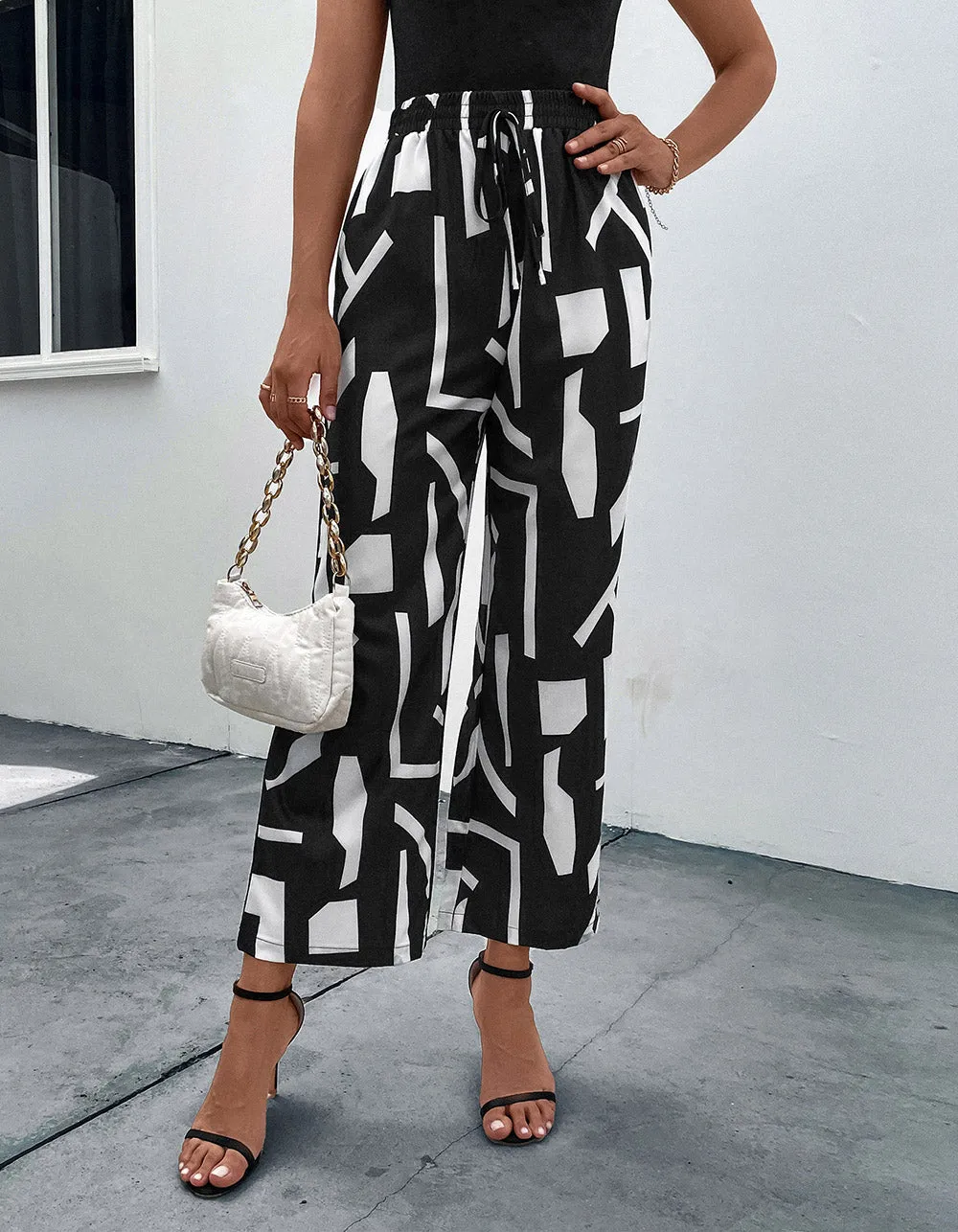 All Over Printed High Waist Straight Pants