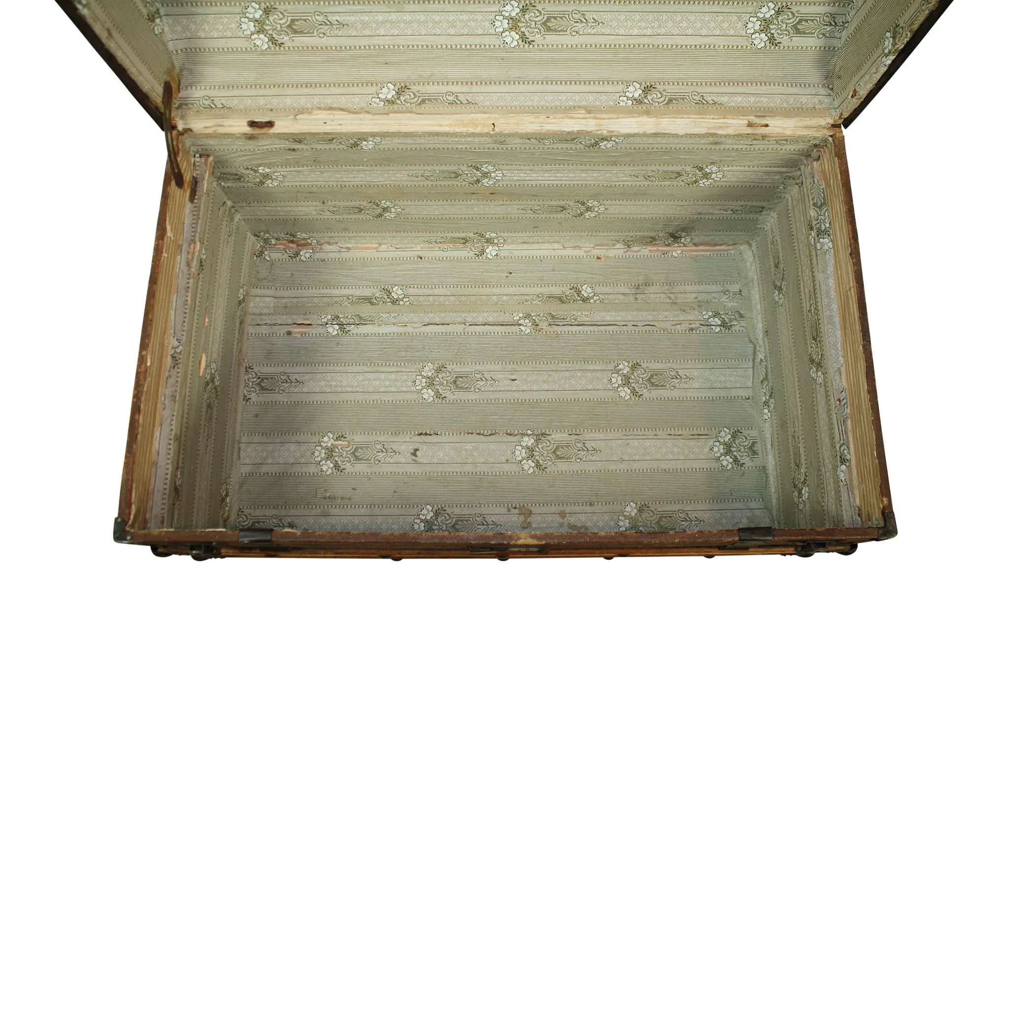 Canvas Covered Barrel Top Trunk