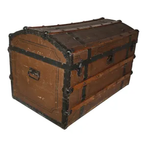 Canvas Covered Barrel Top Trunk