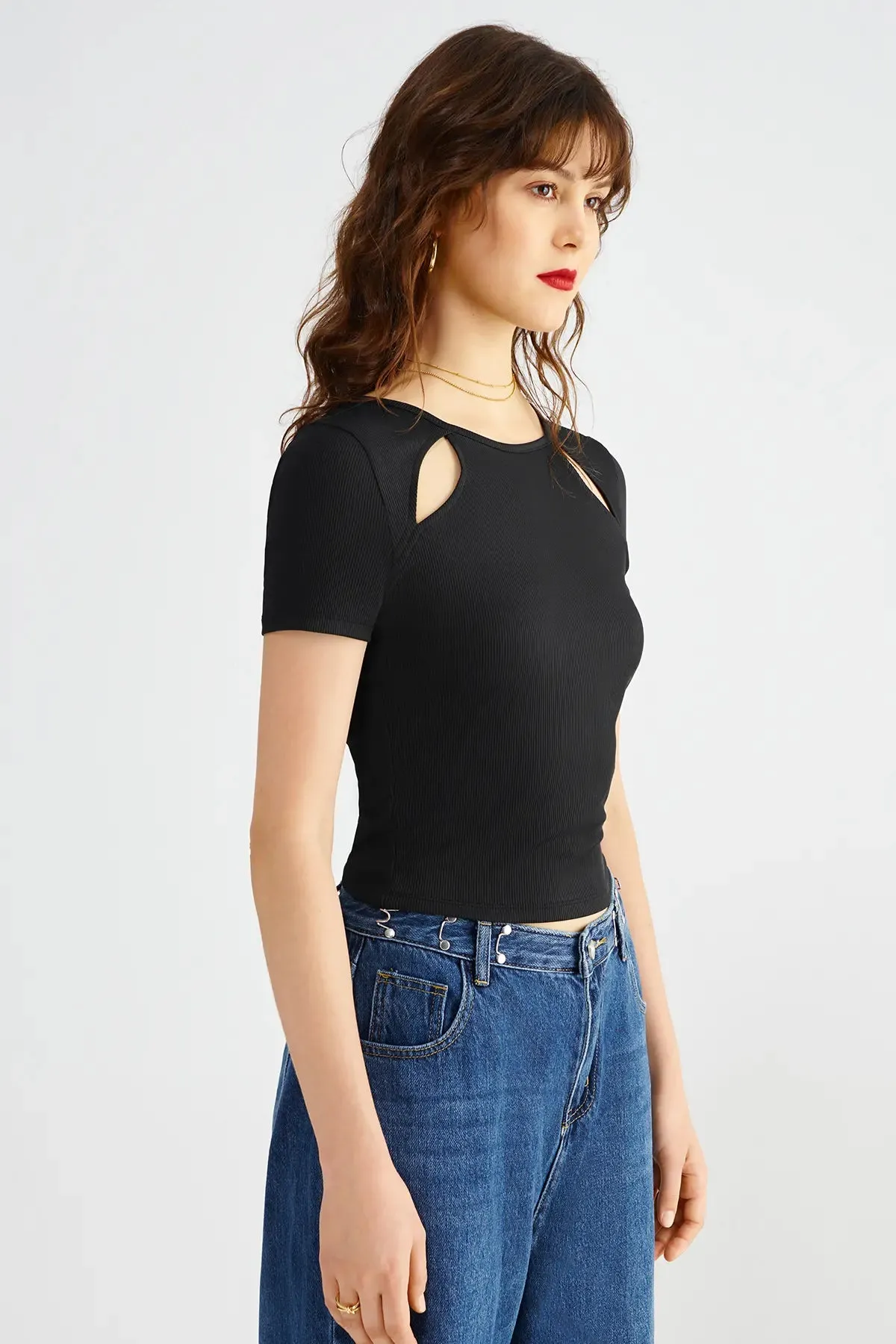Cut Out Round Neck Rib Tee