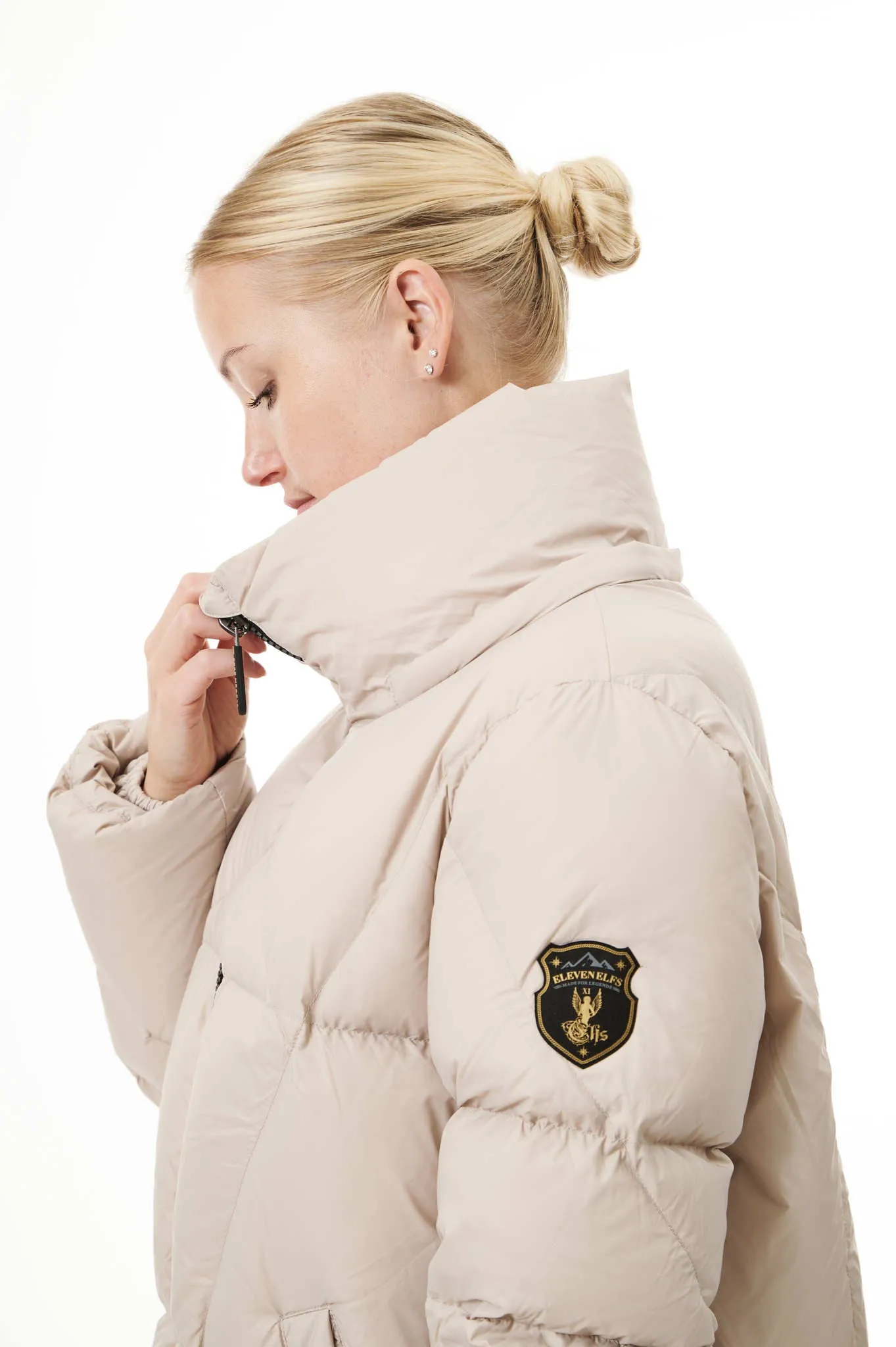 Finnja Down Coat | Linen & Black