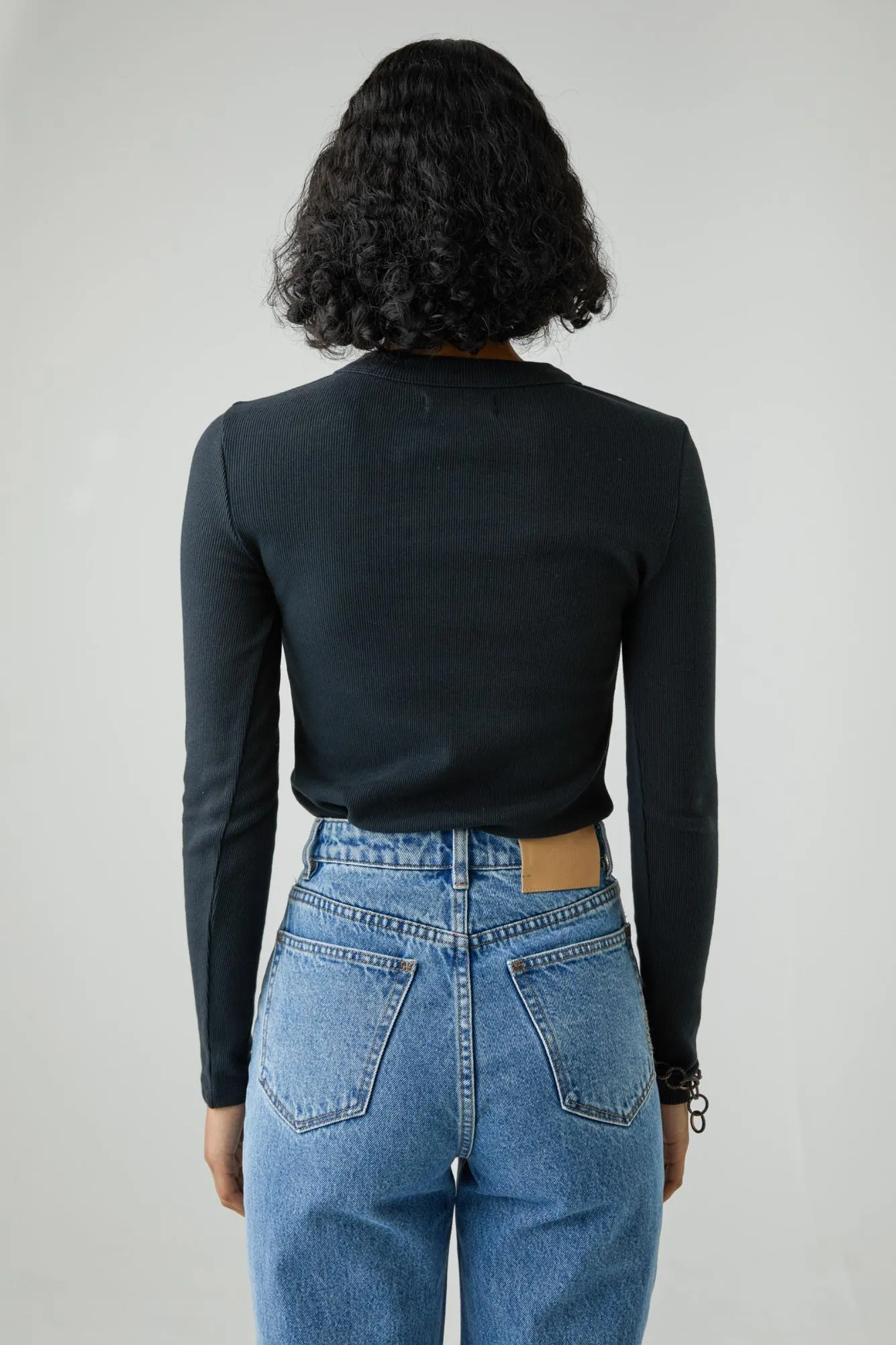Jonesy Long Sleeve - Black