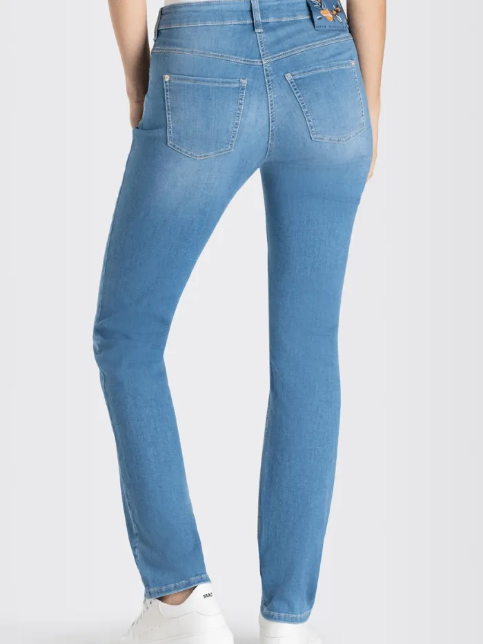 Mac Women's Dream Jeans In Simple Blue Wash 5401 0351L D289