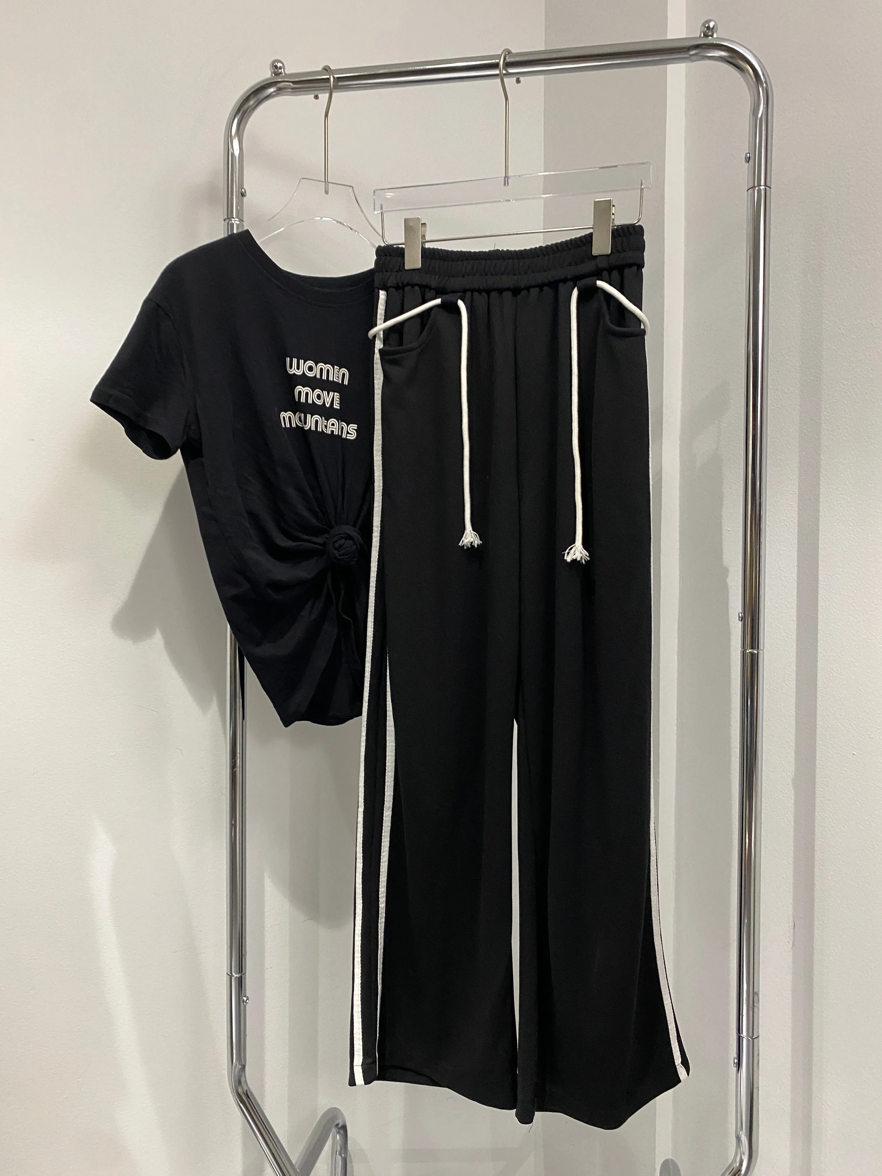 Side Striped Wide Leg Sweatpants - Black
