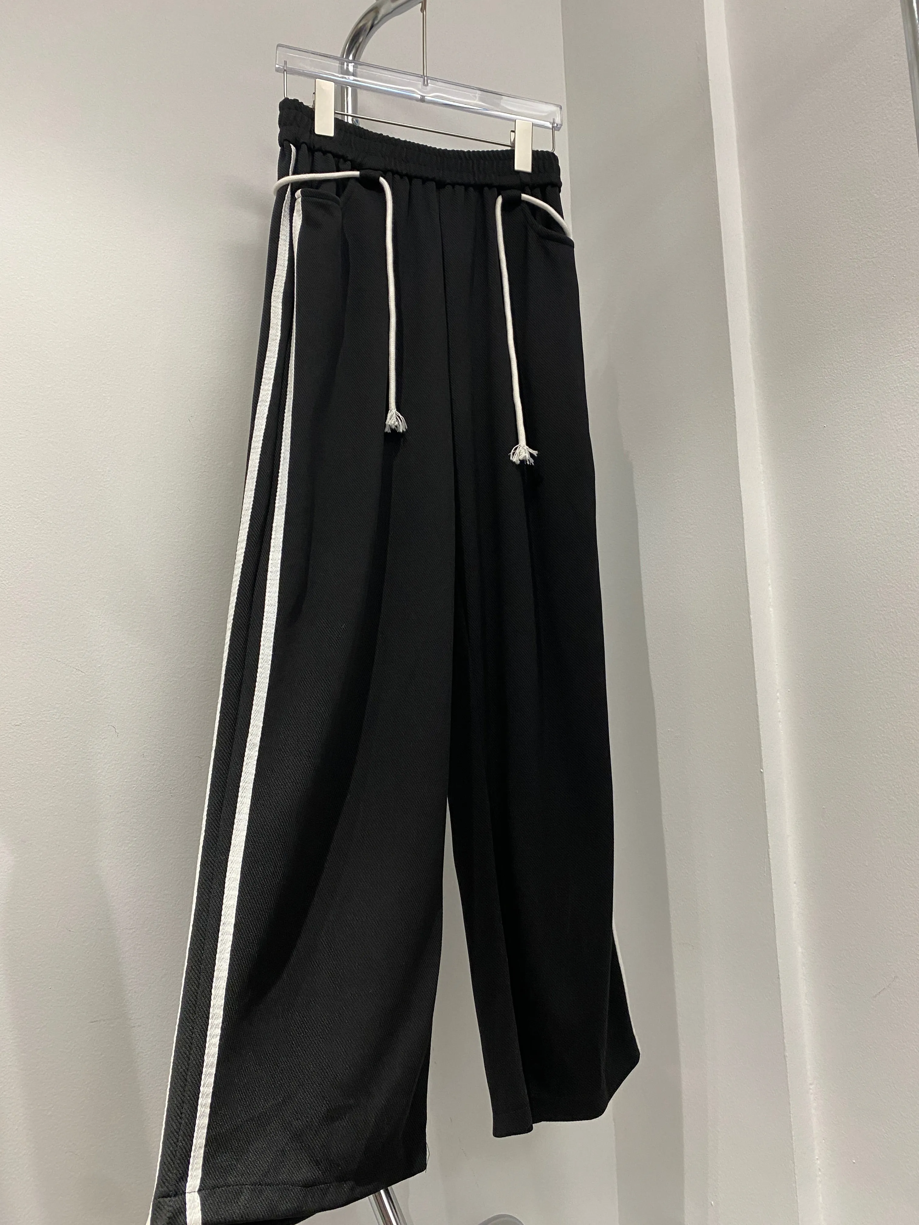 Side Striped Wide Leg Sweatpants - Black