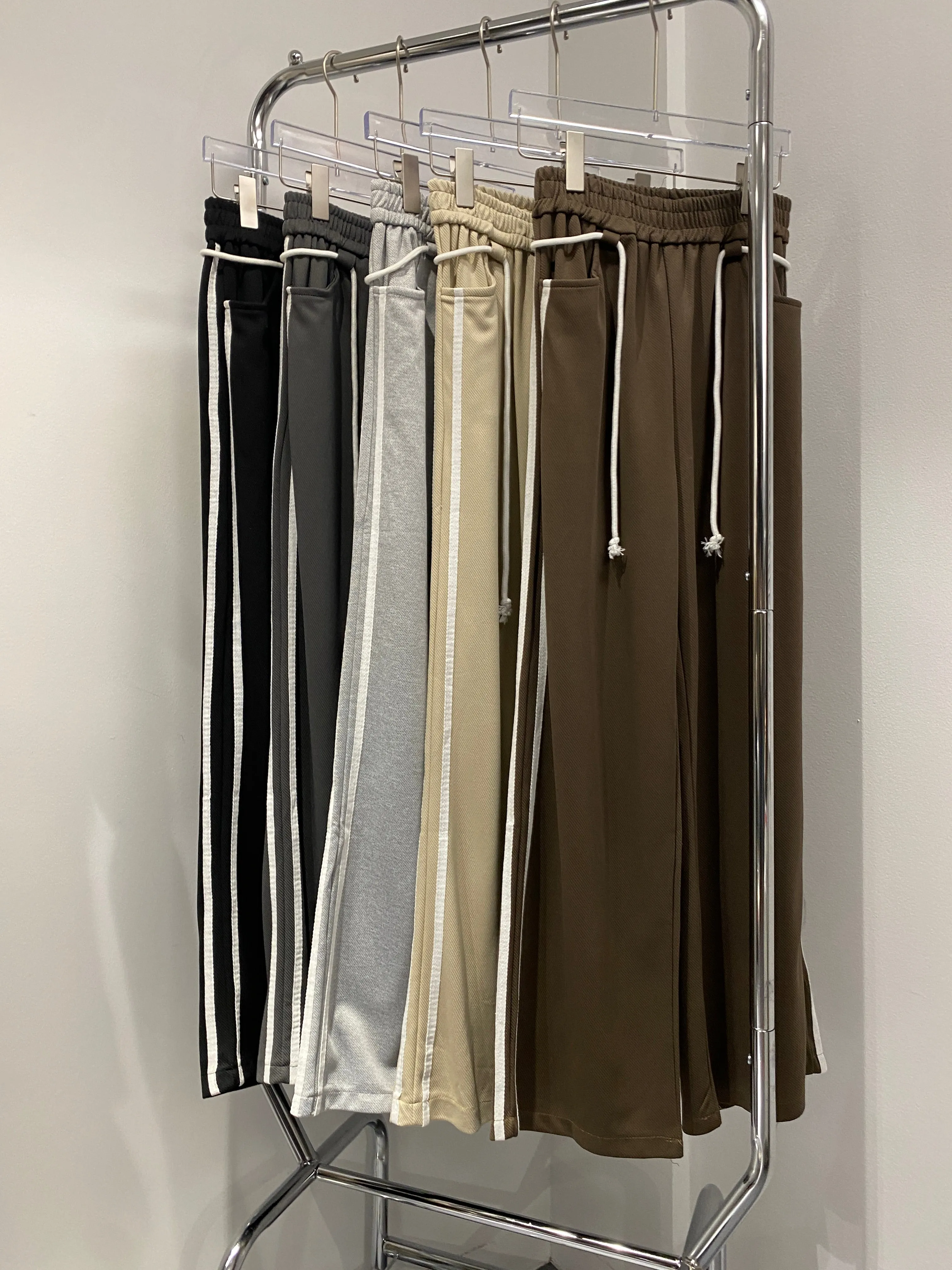 Side Striped Wide Leg Sweatpants - Black