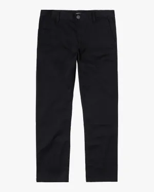 WEEKEND STRETCH CHINO PANTS
